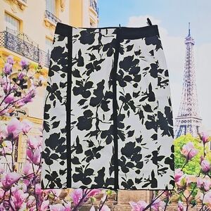 Bianca Elegant Lined Floral Pencil Skirt Size 6